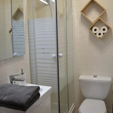 Antibes Vacances Apartamento *