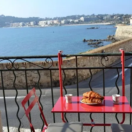 公寓 Sea View With Balcony Old Town Of 2 Pers 昂蒂布