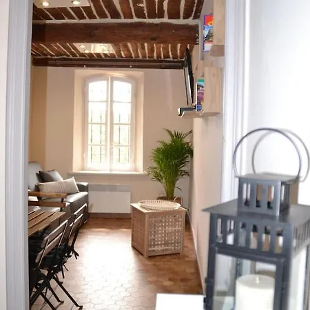 Appartement Antibes Vacances *