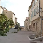 Vue mer et balcon - Studio au cœur du Vieil Antibes Appartement *