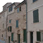 Sea View With Balcony Old Town Of Antibes 2 Pers Апартаменти